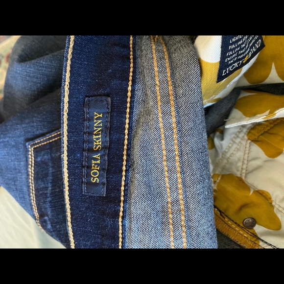 LUCKY BRAND JEANS | Sofia Skinny - Picture 4 of 5